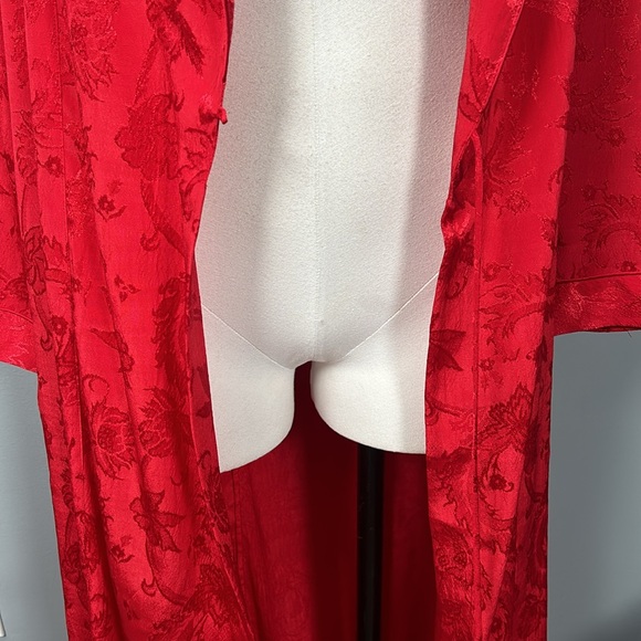 Vintage Victoria’s Secret Maxi / Long Belted Robe size P / S - Picture 15 of 16